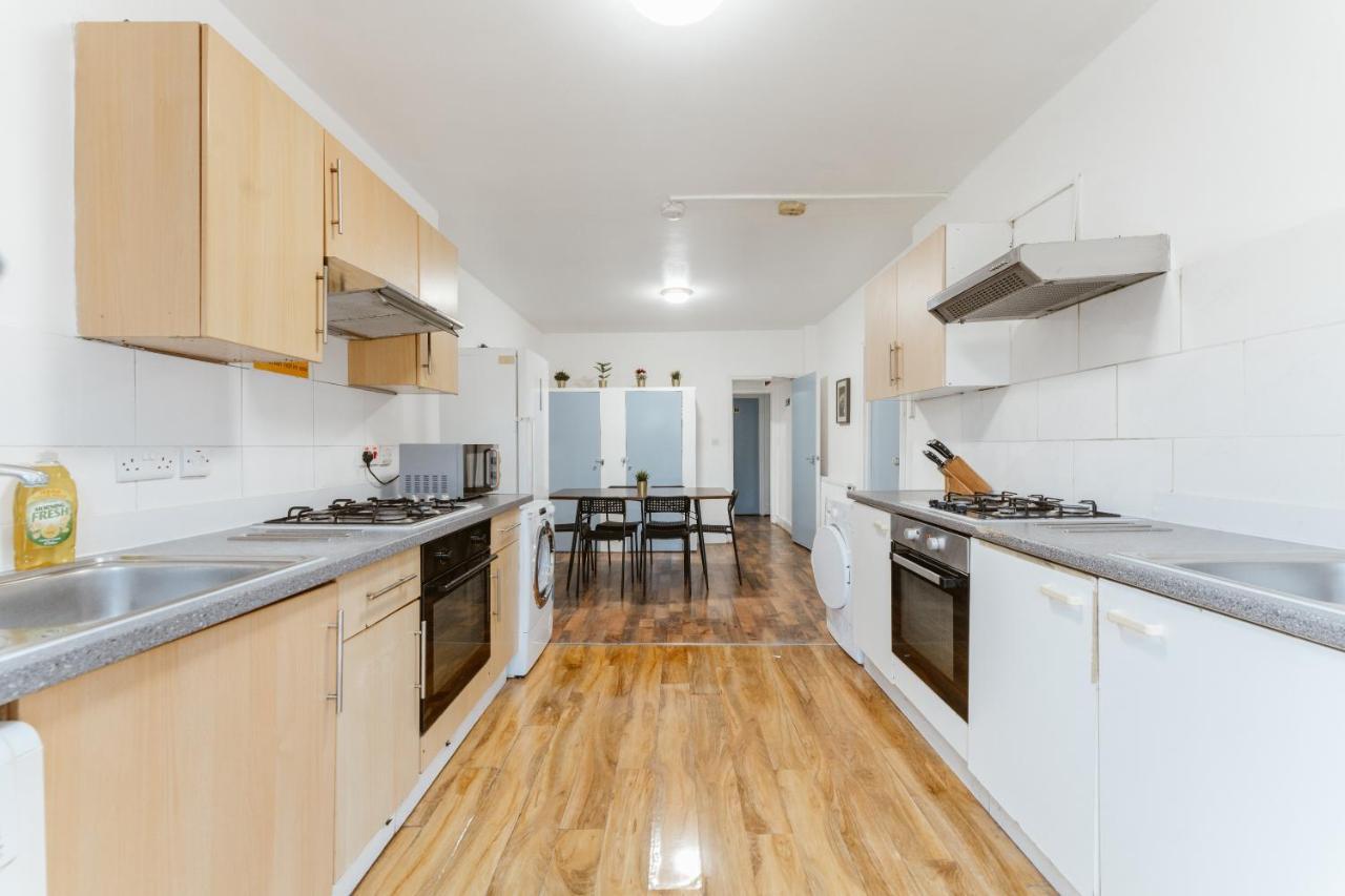 Upton Park Bedrooms 25 Min To Central London Eksteriør billede