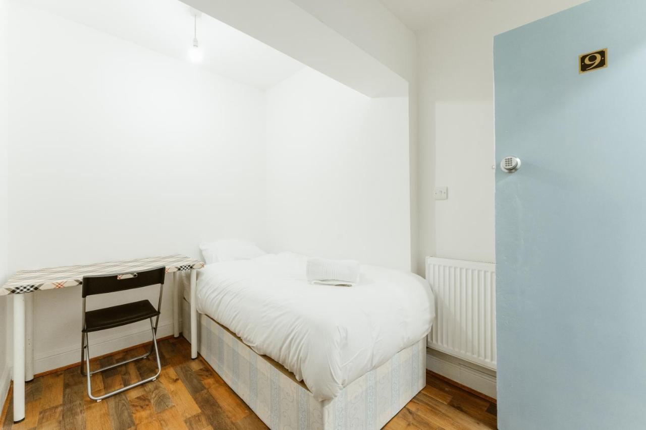 Upton Park Bedrooms 25 Min To Central London Eksteriør billede
