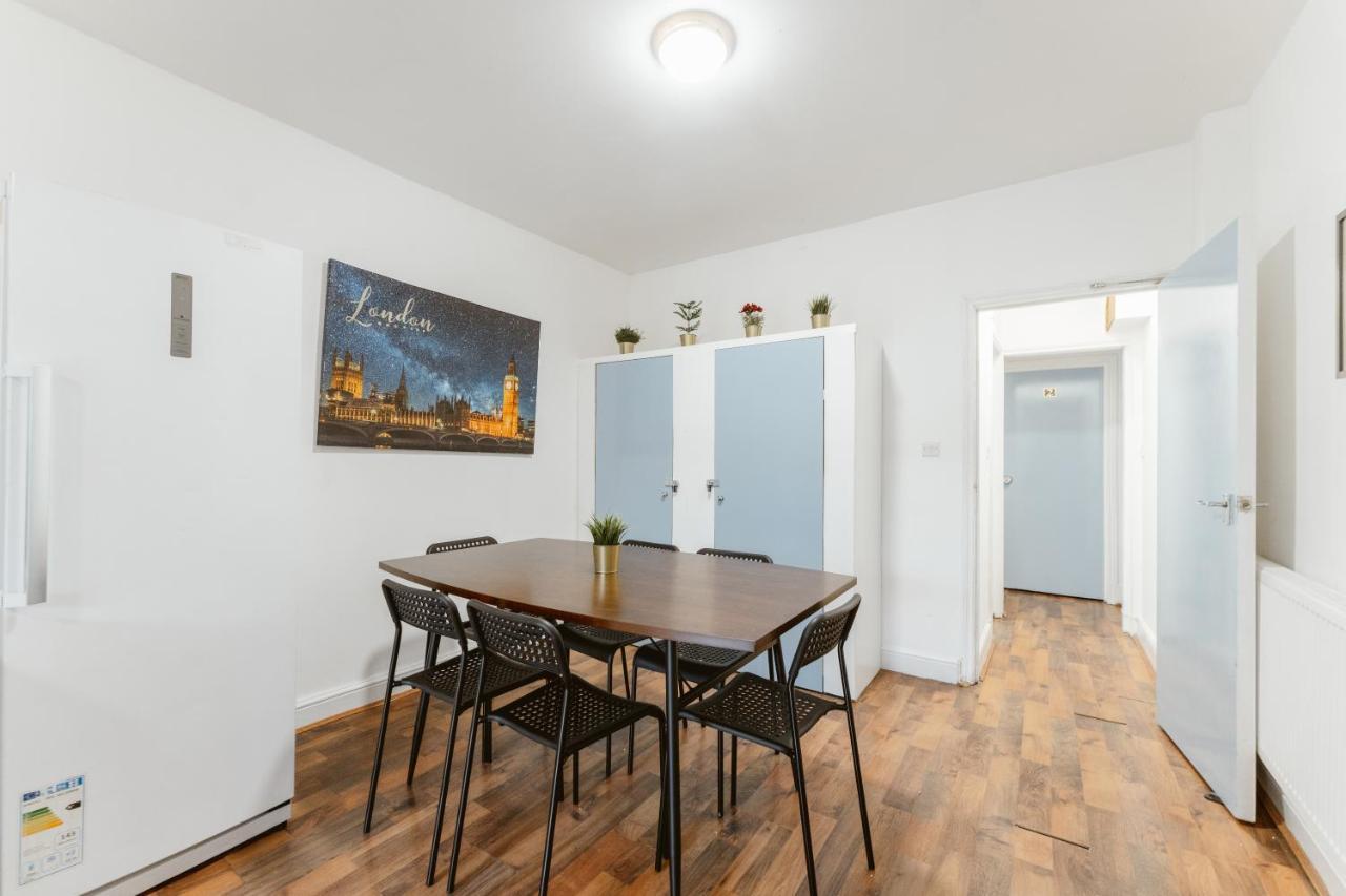 Upton Park Bedrooms 25 Min To Central London Eksteriør billede
